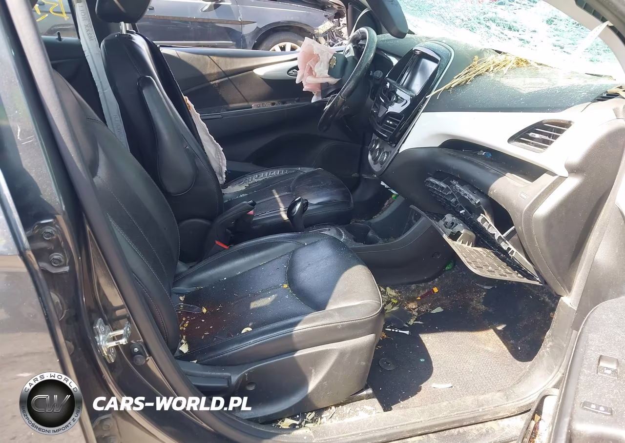 2017 Chevrolet Spark 2Lt Cvt VIN:KL8CF6SA8HC757168 - 5