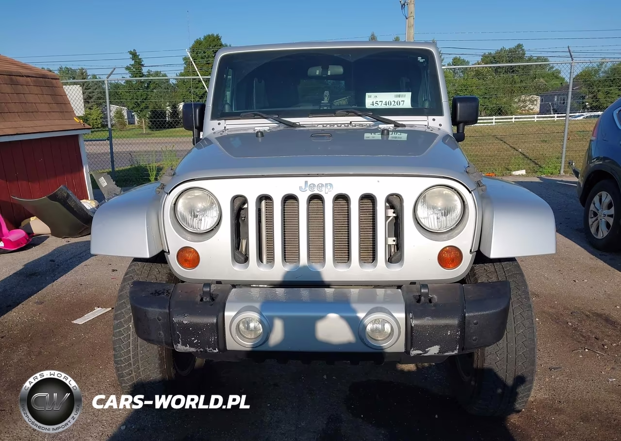 2012 Jeep Wrangler Unlimited Sahara VIN:1C4BJWEG9CL178278 - 12