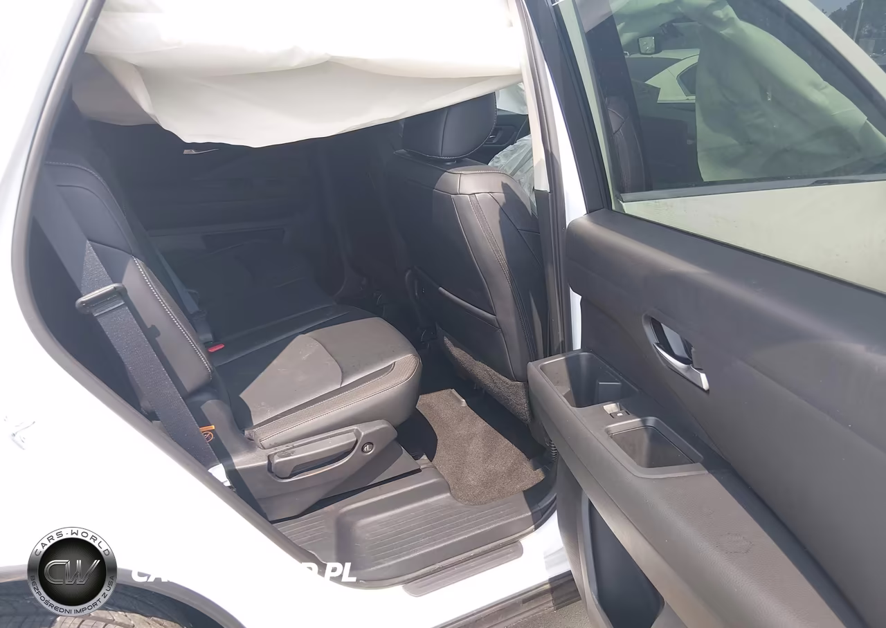 2026 Nissan Pathfinder Sl VIN:5N1DR3CS4TC229270 - 8