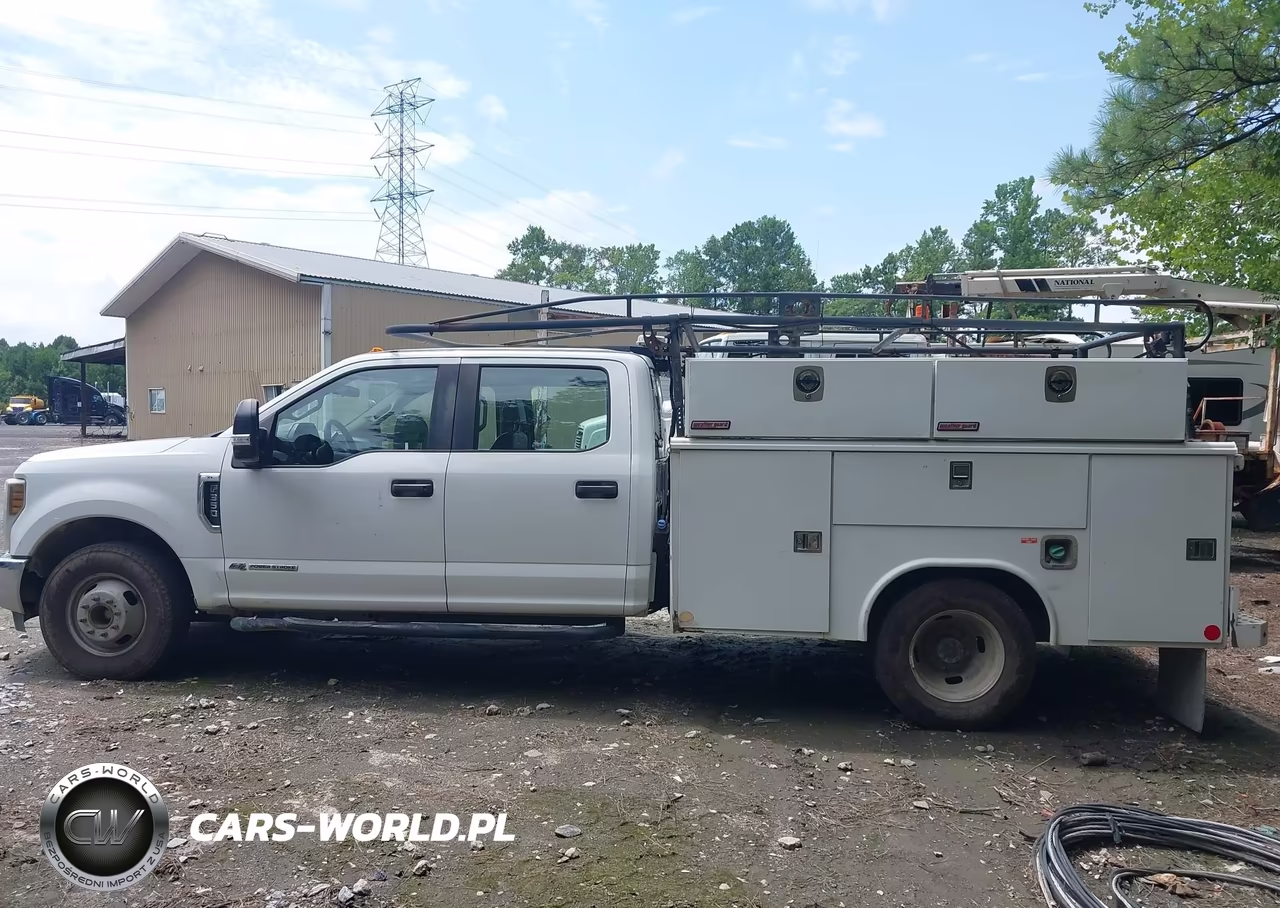 2018 Ford F-350 Chassis Xl VIN:1FD8W3GT7JEC27608 - 14