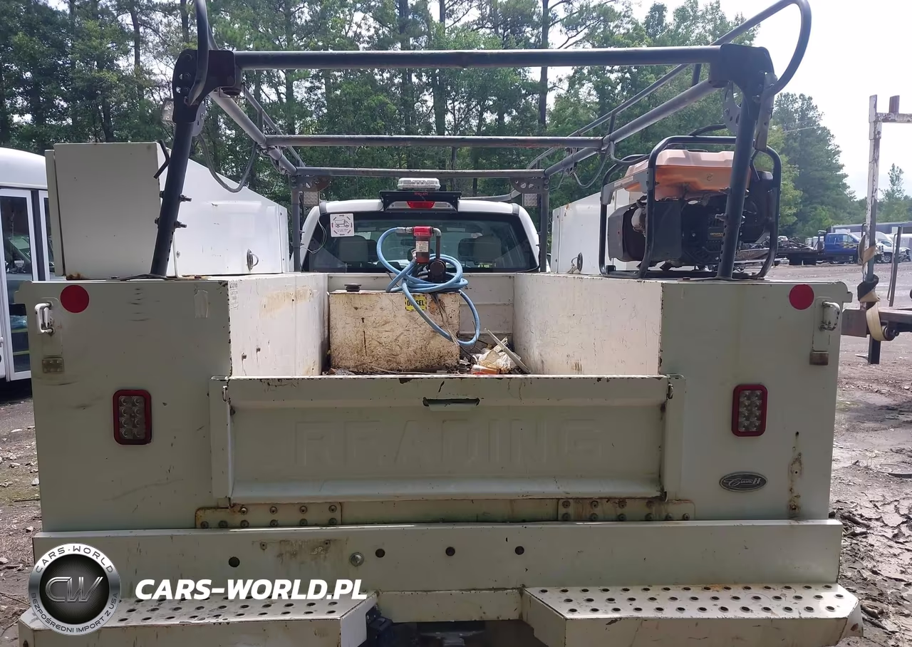 2018 Ford F-350 Chassis Xl VIN:1FD8W3GT7JEC27608 - 15