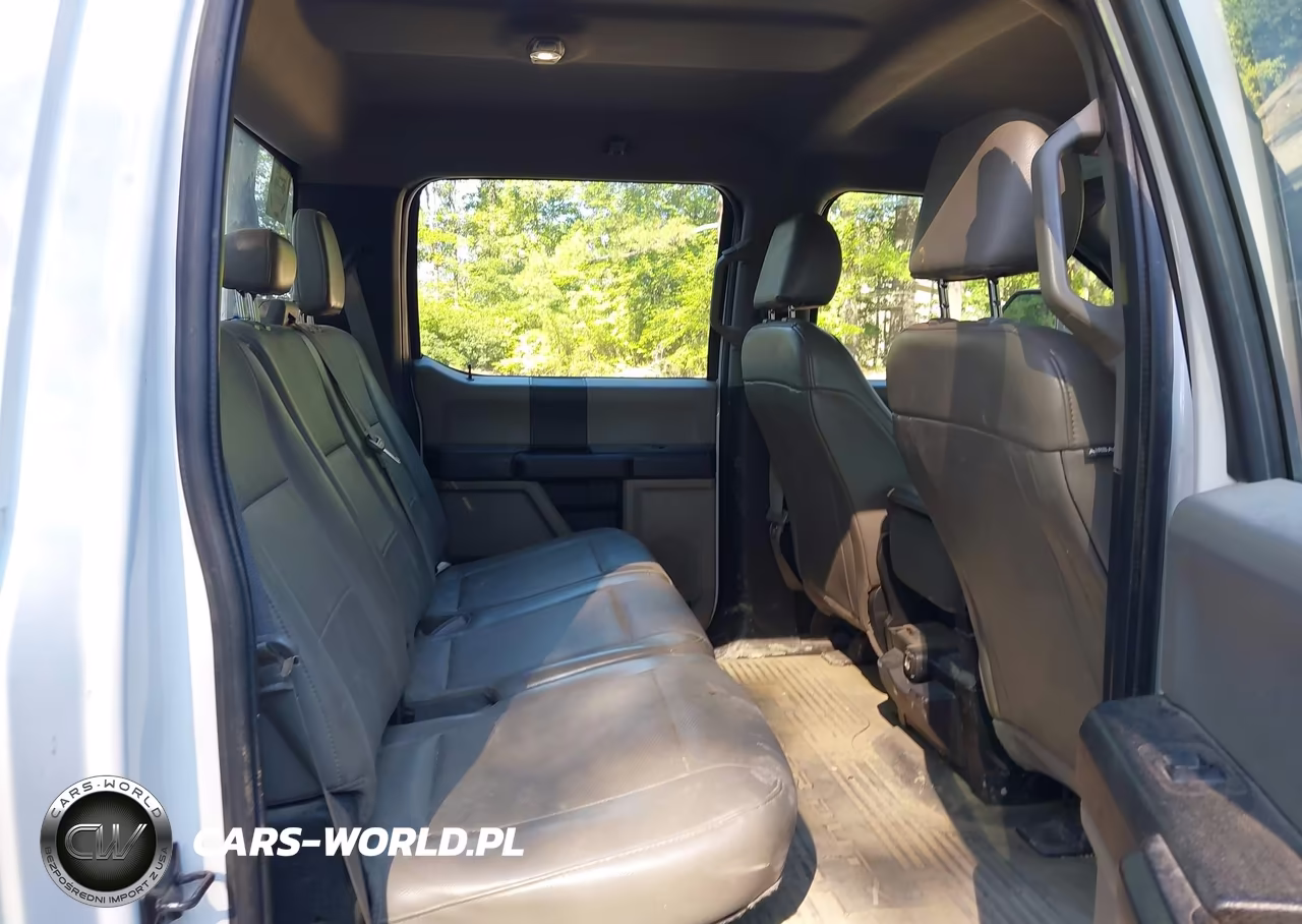 2018 Ford F-350 Chassis Xl VIN:1FD8W3GT7JEC27608 - 7