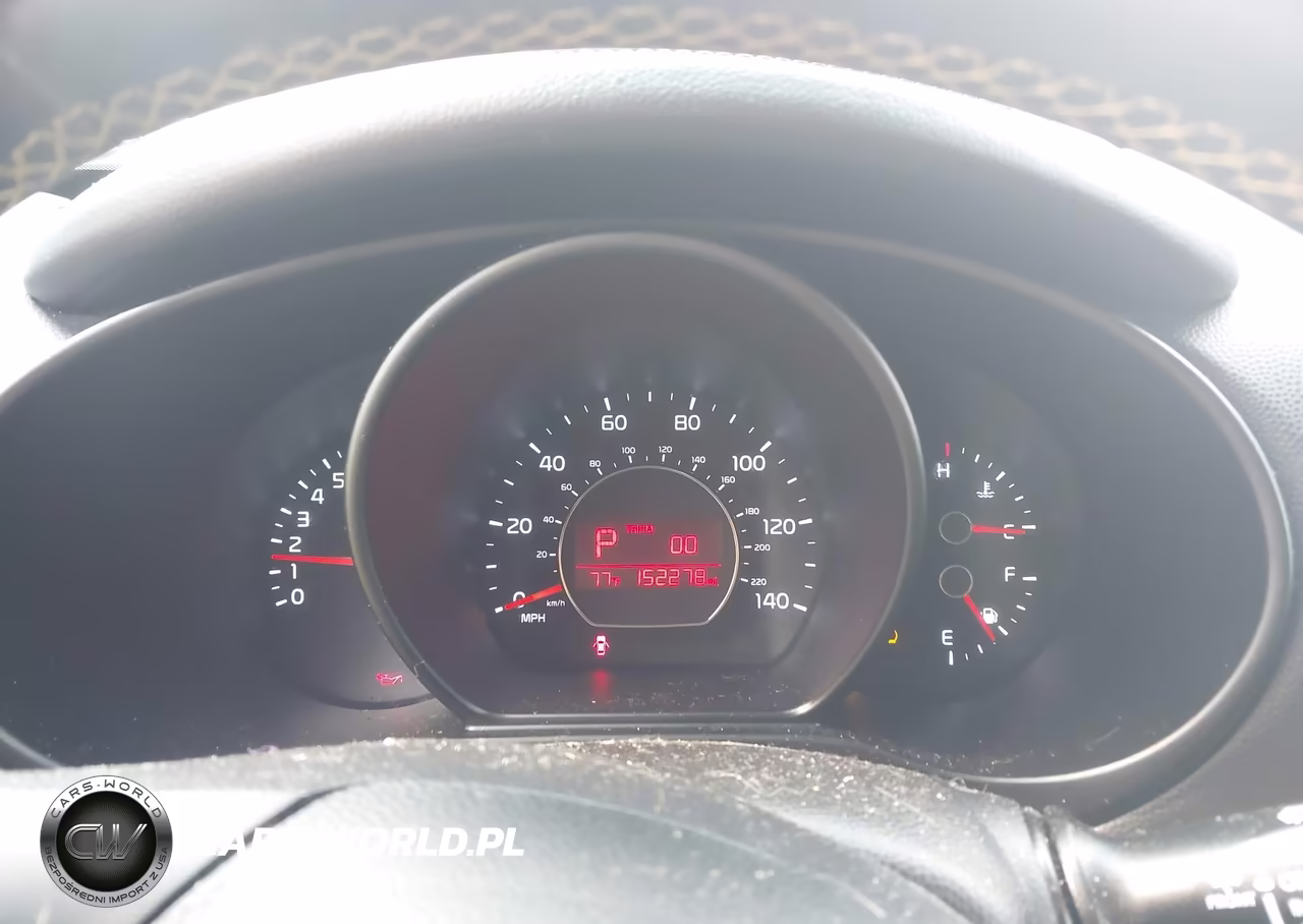 2016 Kia Soul + VIN:KNDJP3A54G7333136 - 7