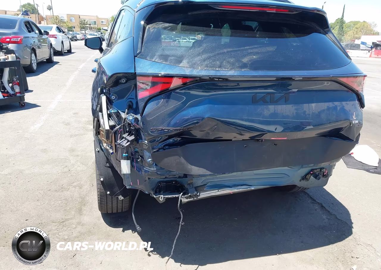 2025 Kia Sportage Plug-In Hybrid X-Line Prestige VIN:KNDPZDDHXS7240551 - 6