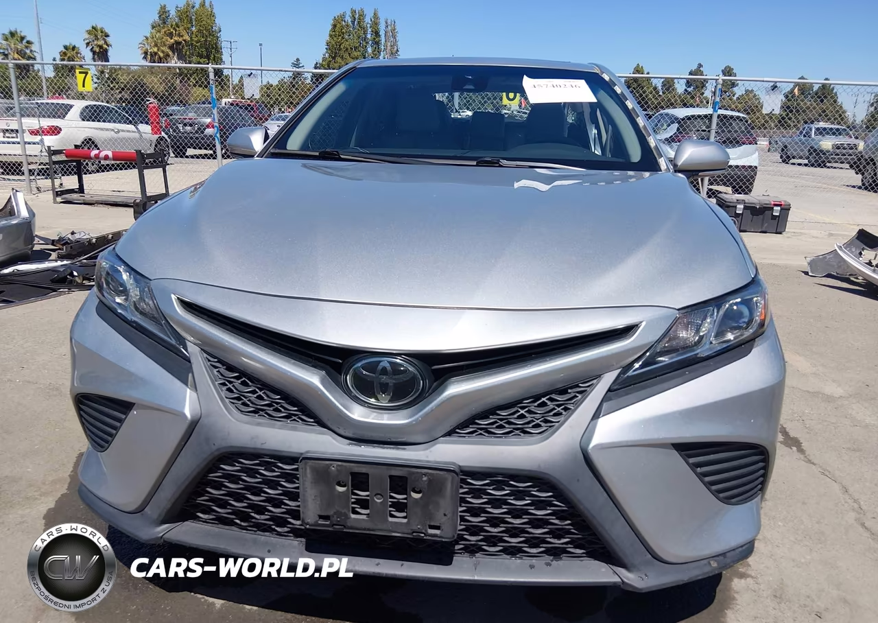 2018 Toyota Camry Se VIN:4T1B11HK2JU108532 - 13