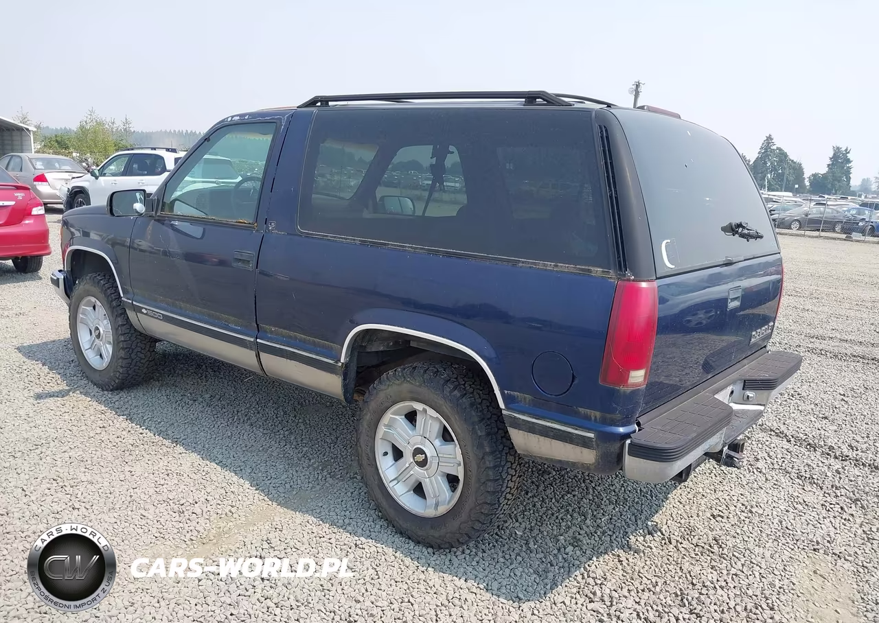 1995 Chevrolet Tahoe K1500 VIN:1GNEK18K1SJ400570 - 3