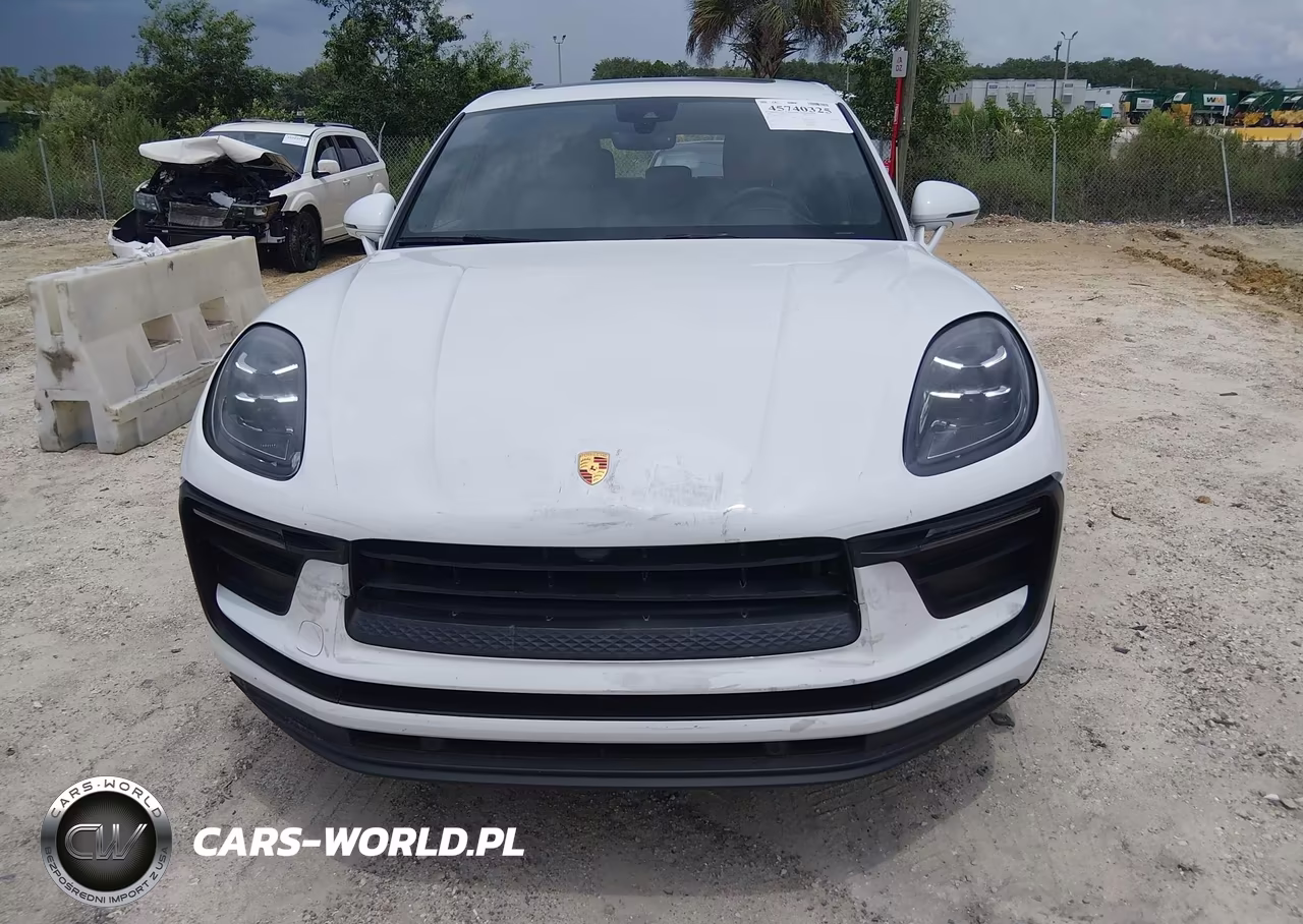 2022 Porsche Macan VIN:WP1AA2A54NLB10626 - 12