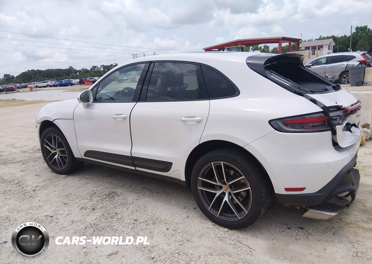 2022 Porsche Macan VIN:WP1AA2A54NLB10626 - 14