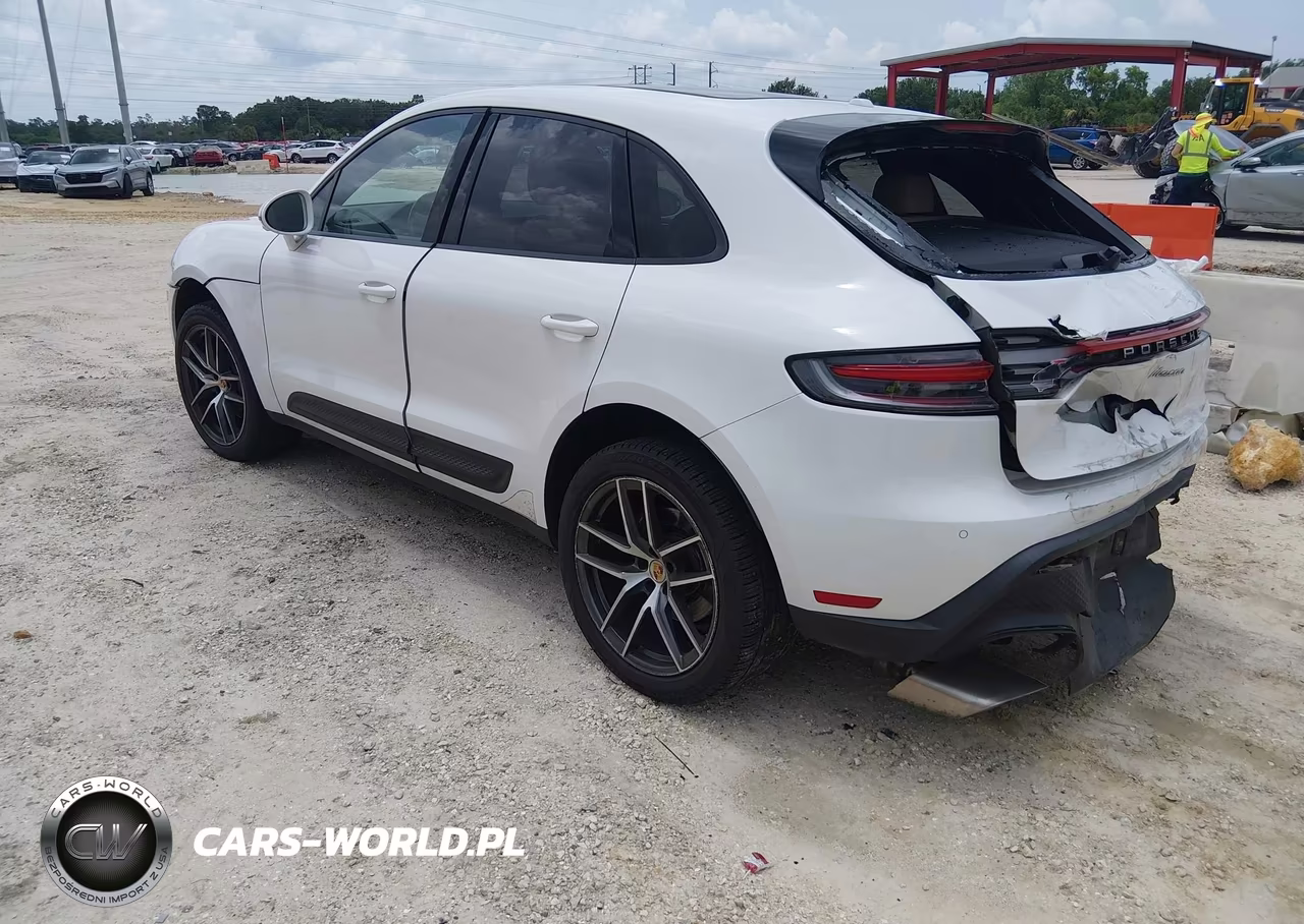 2022 Porsche Macan VIN:WP1AA2A54NLB10626 - 3