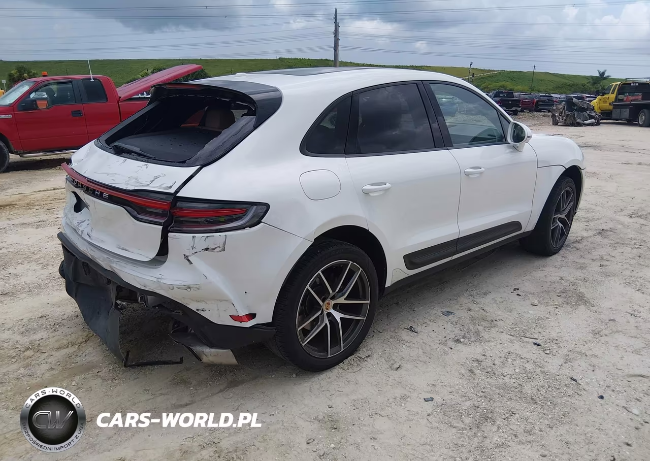 2022 Porsche Macan VIN:WP1AA2A54NLB10626 - 4