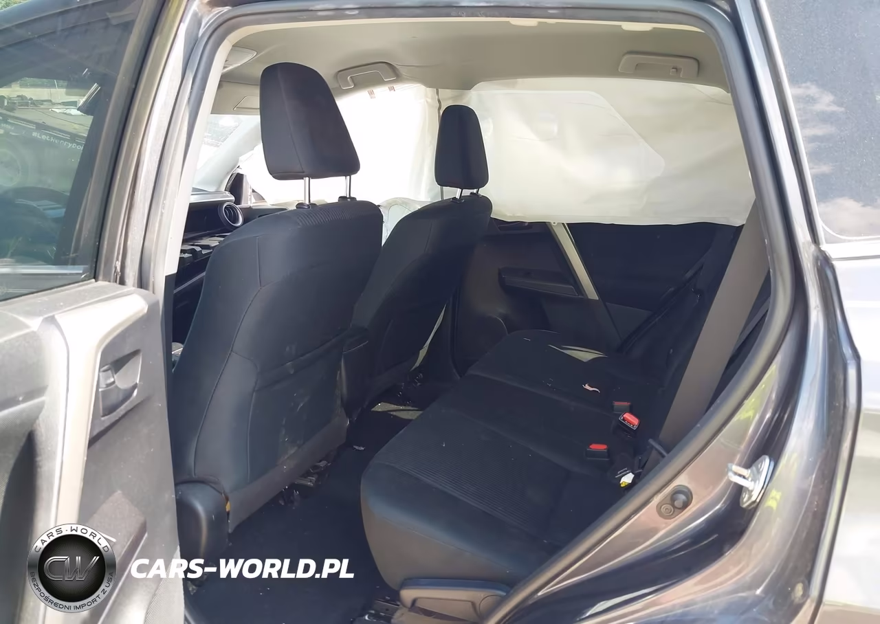 2018 Toyota Rav4 Le VIN:2T3ZFREV8JW439670 - 8