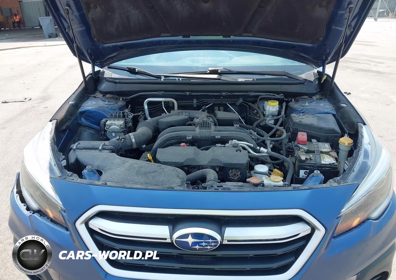 2019 Subaru Outback 2.5I VIN:4S4BSABC5K3355680 - 10