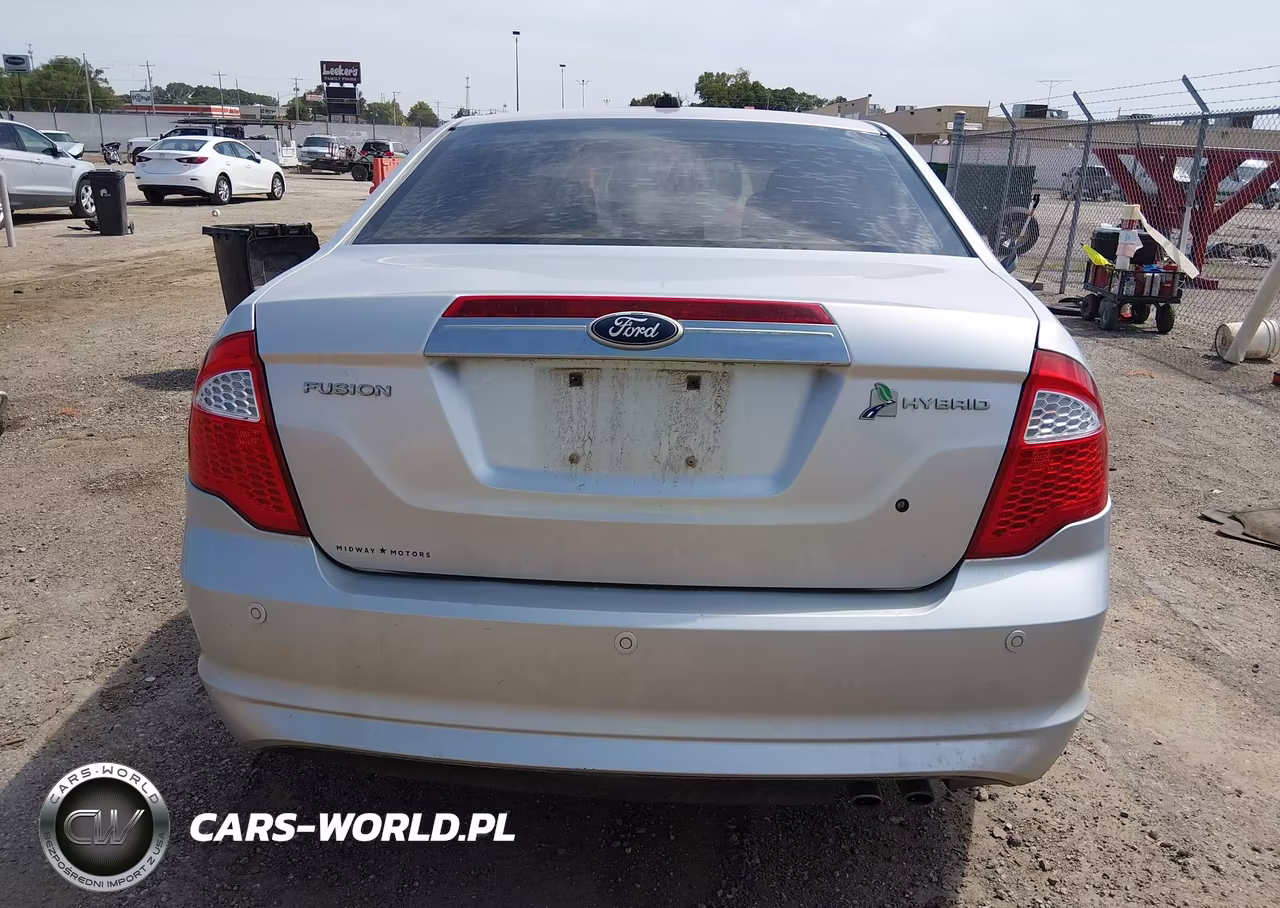 2011 Ford Fusion Hybrid VIN:3FADP0L35BR123840 - 17