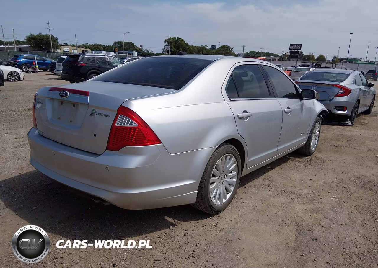 2011 Ford Fusion Hybrid VIN:3FADP0L35BR123840 - 4