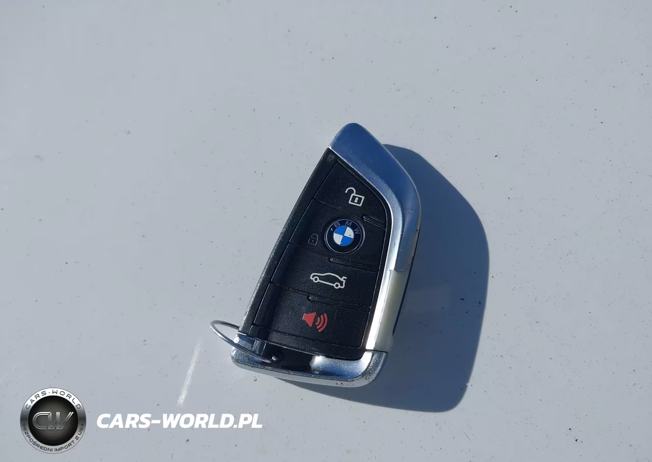 2016 BMW X5 Edrive xDrive40E VIN:5UXKT0C56G0F75240 - 11