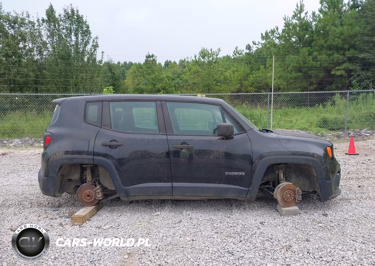 2015 Jeep Renegade Sport VIN:ZACCJAAH0FPB71522 - 17