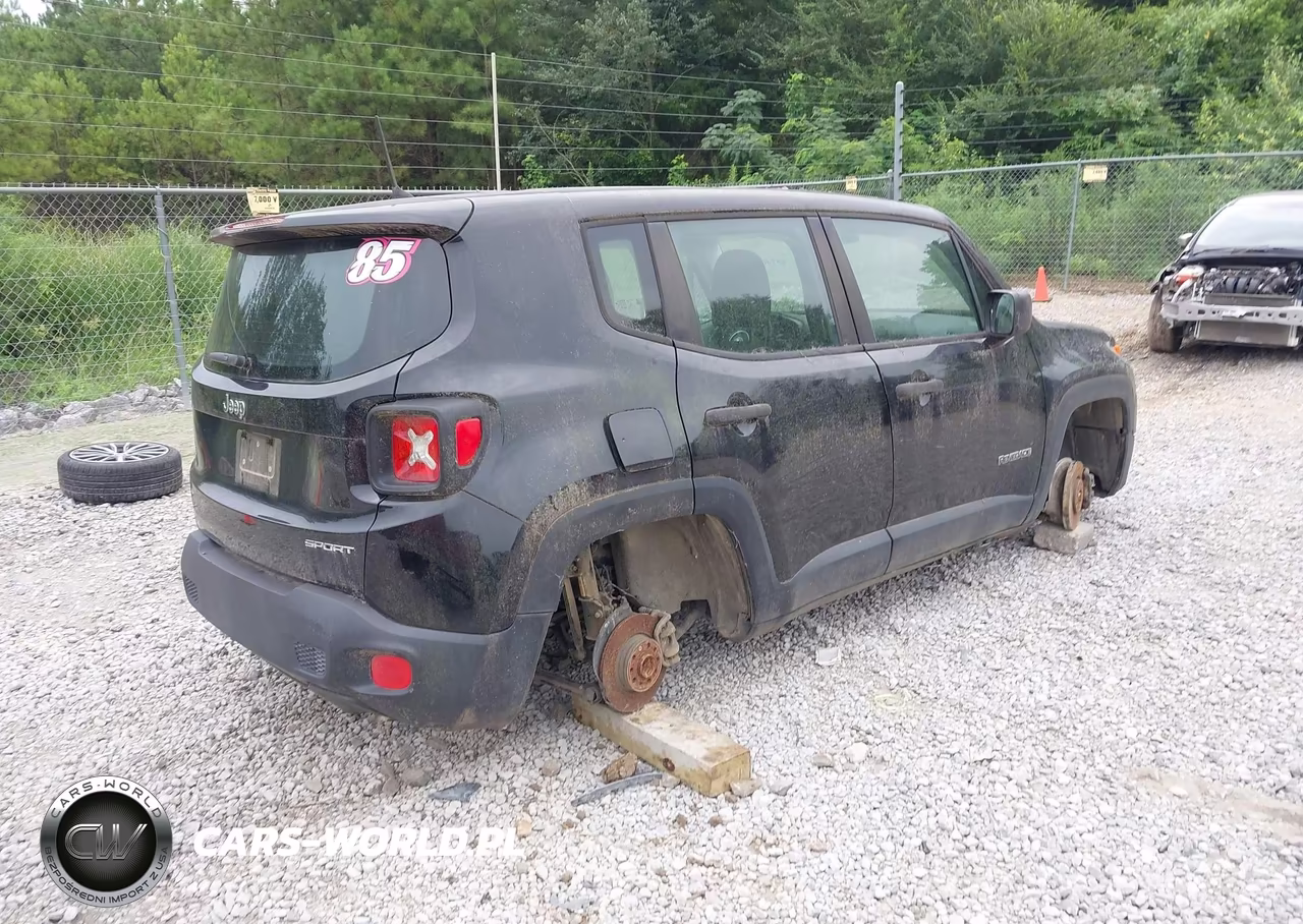 2015 Jeep Renegade Sport VIN:ZACCJAAH0FPB71522 - 4