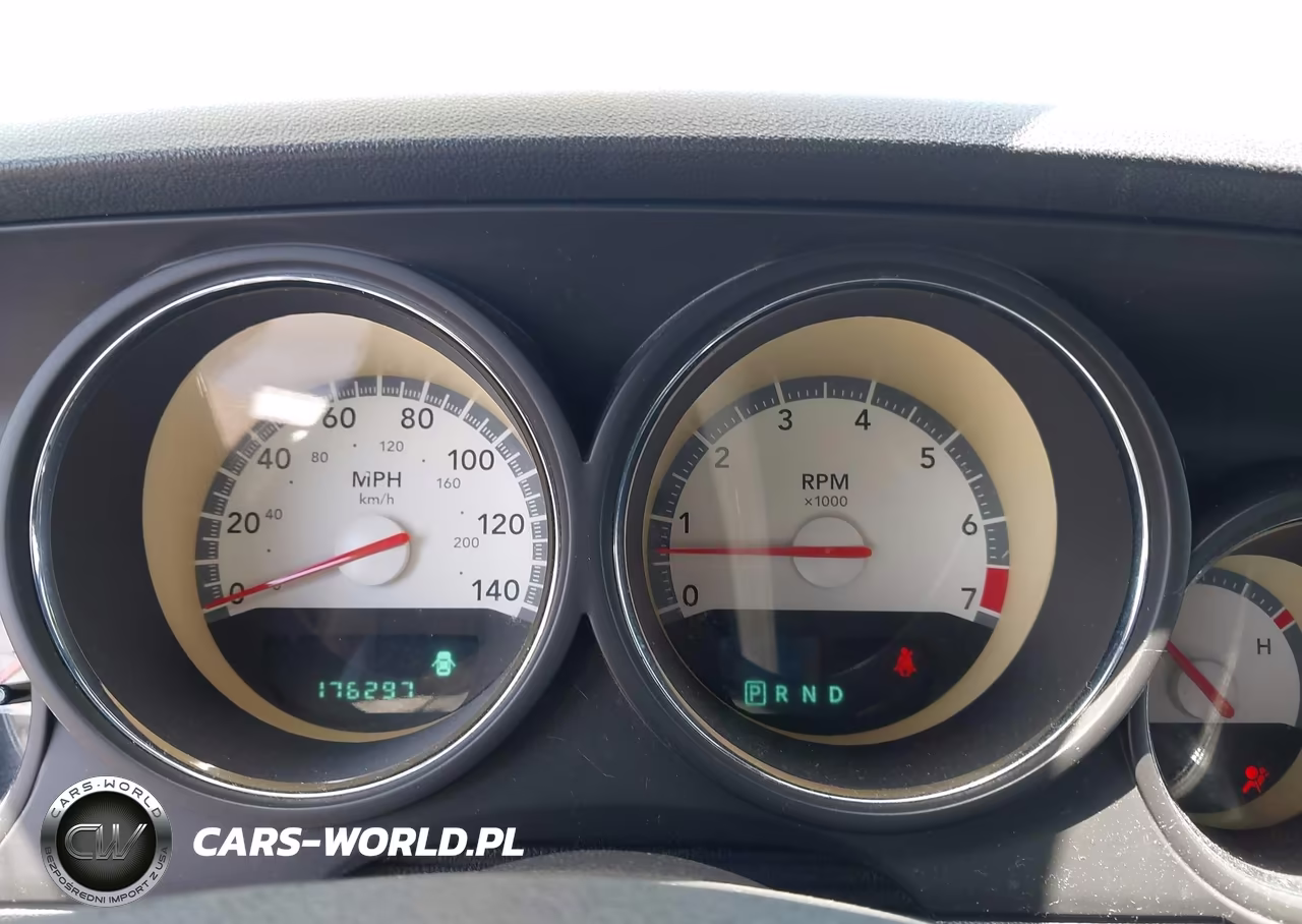 2010 Dodge Challenger Se VIN:2B3CJ4DVXAH103321 - 7