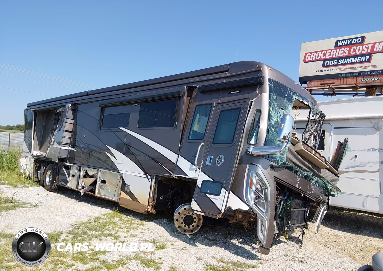2021 Tiffin Motorhomes Inc Zephyr VIN:5VBZA89A7MA121565 - 11