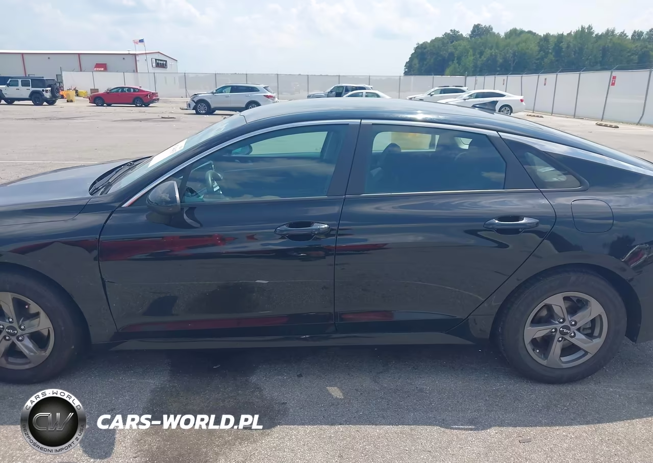 2023 Kia K5 Lxs VIN:5XXG14J26PG196585 - 15