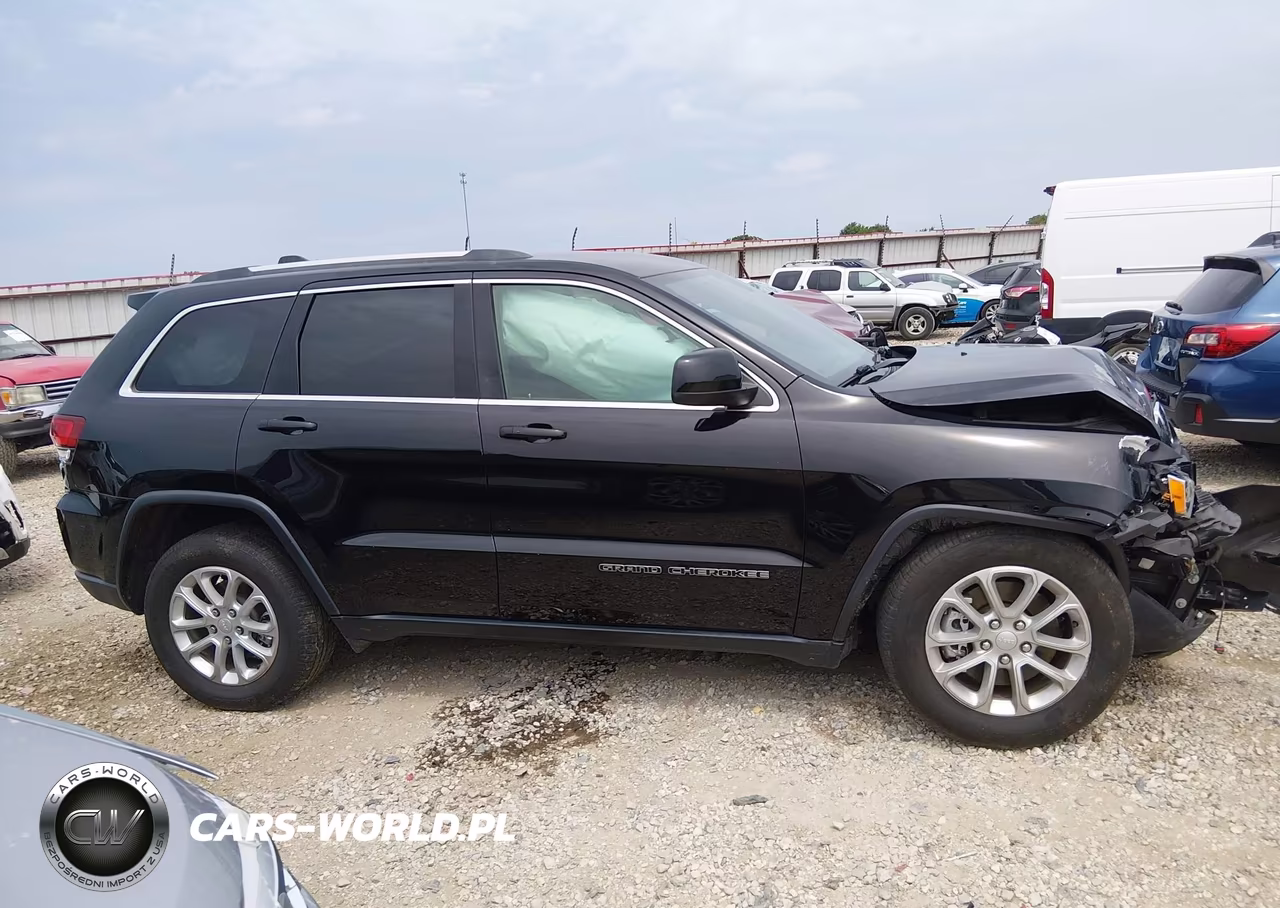 2021 Jeep Grand Cherokee Laredo E 4X4 VIN:1C4RJFAG0MC580390 - 14