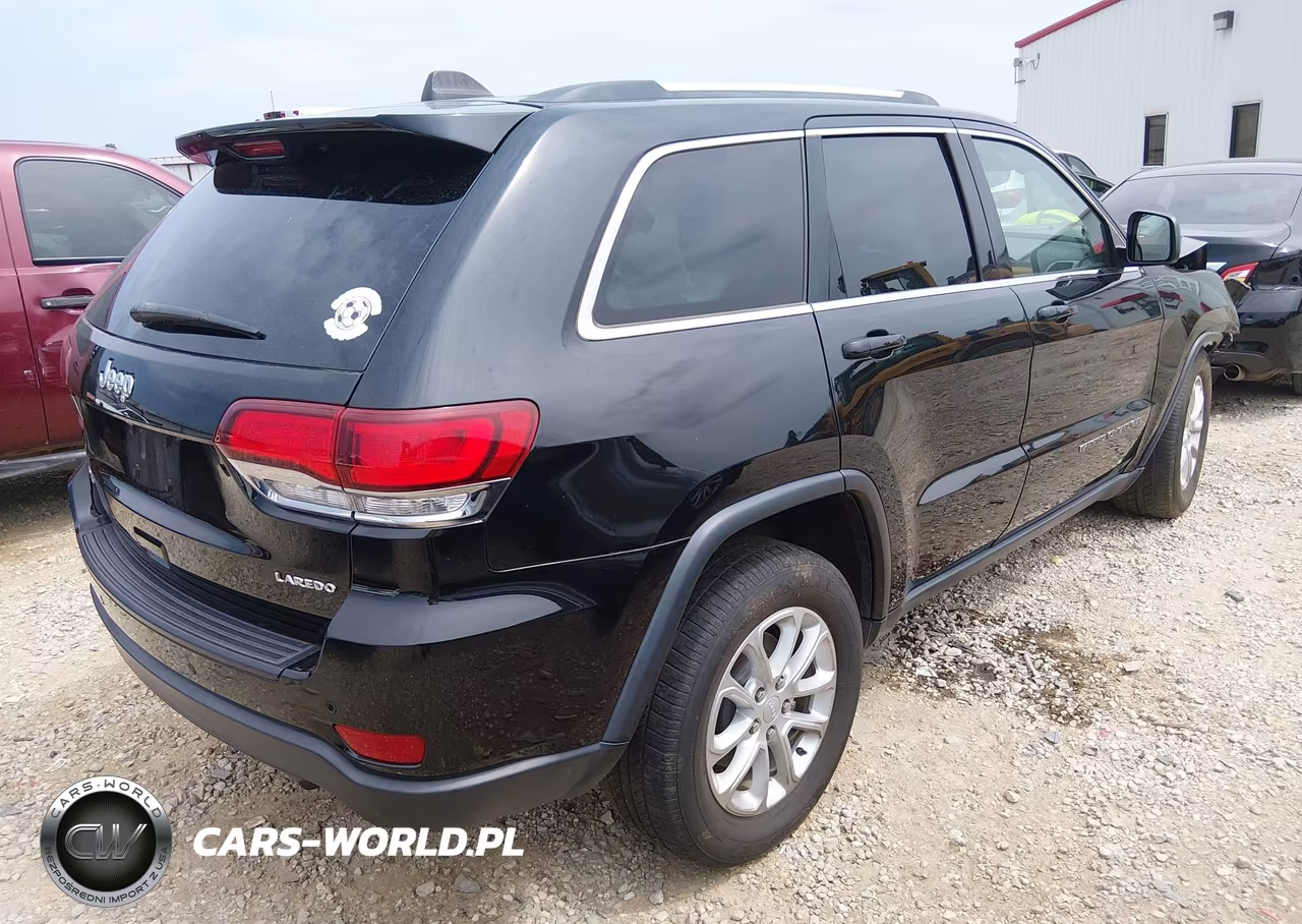 2021 Jeep Grand Cherokee Laredo E 4X4 VIN:1C4RJFAG0MC580390 - 4