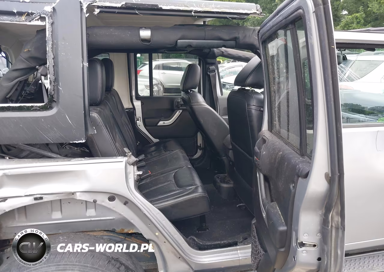 2013 Jeep Wrangler Unlimited Sahara VIN:1C4HJWEG6DL548811 - 8