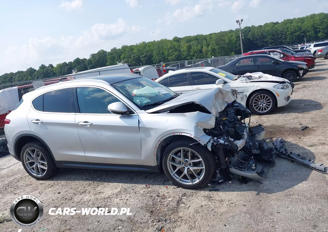2018 Alfa Romeo Stelvio Ti Awd VIN:ZASFAKBN8J7B87371 - 13