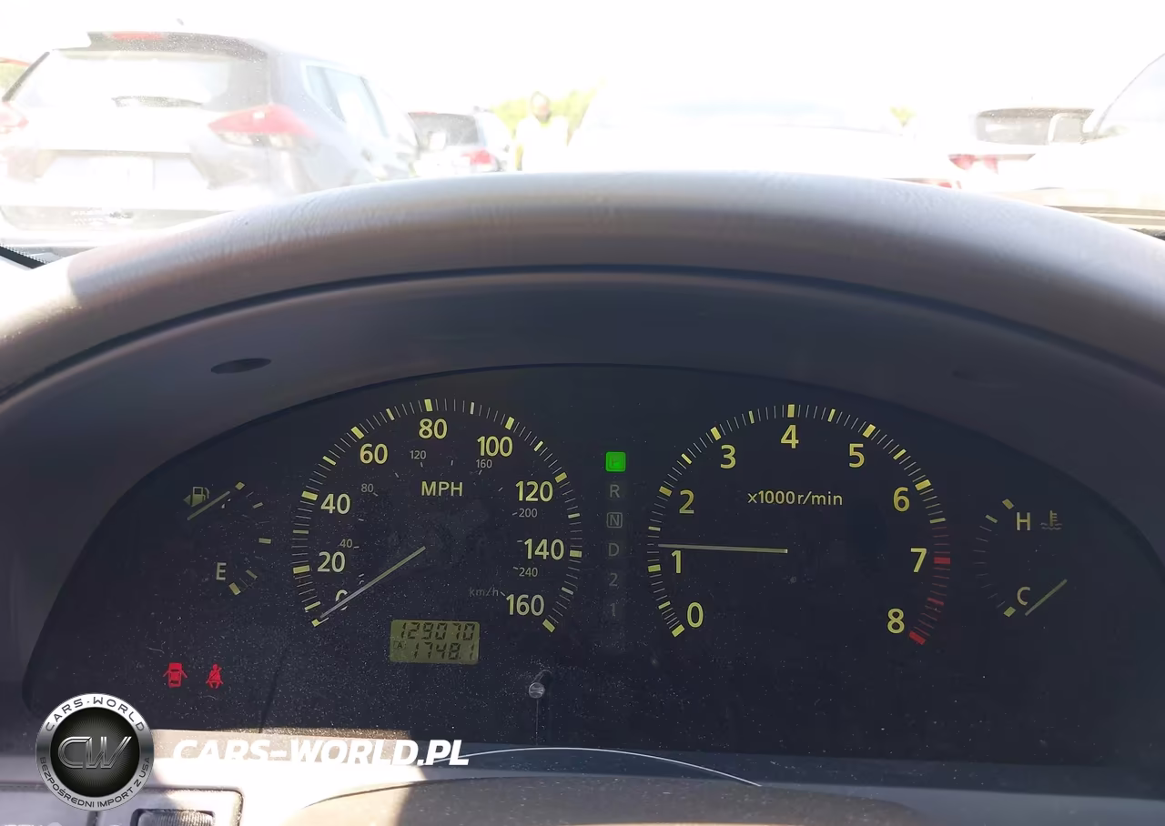 2001 Infiniti I30 Luxury VIN:JNKCA31A31T015268 - 7