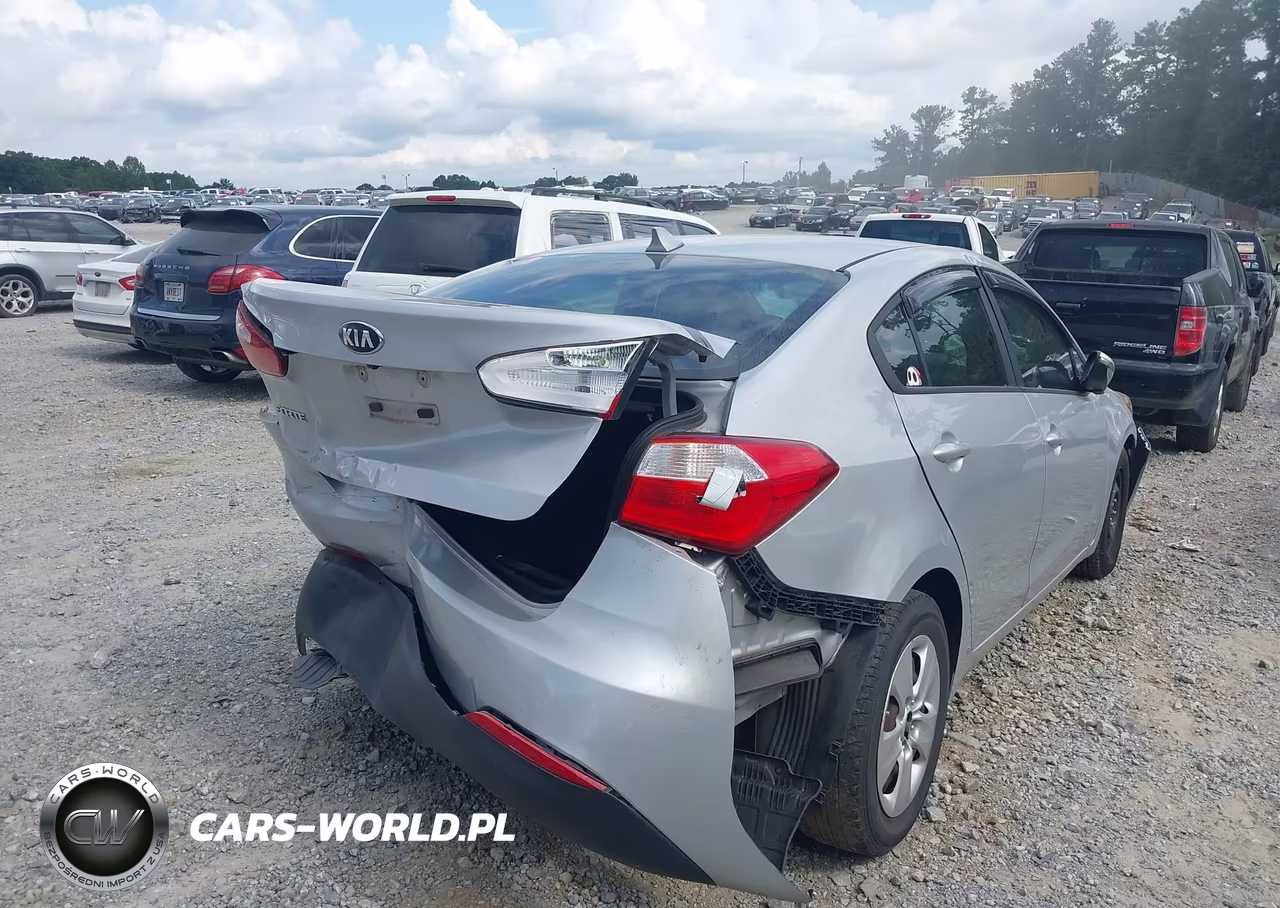 2016 Kia Forte Lx VIN:KNAFX4A67G5538799 - 4