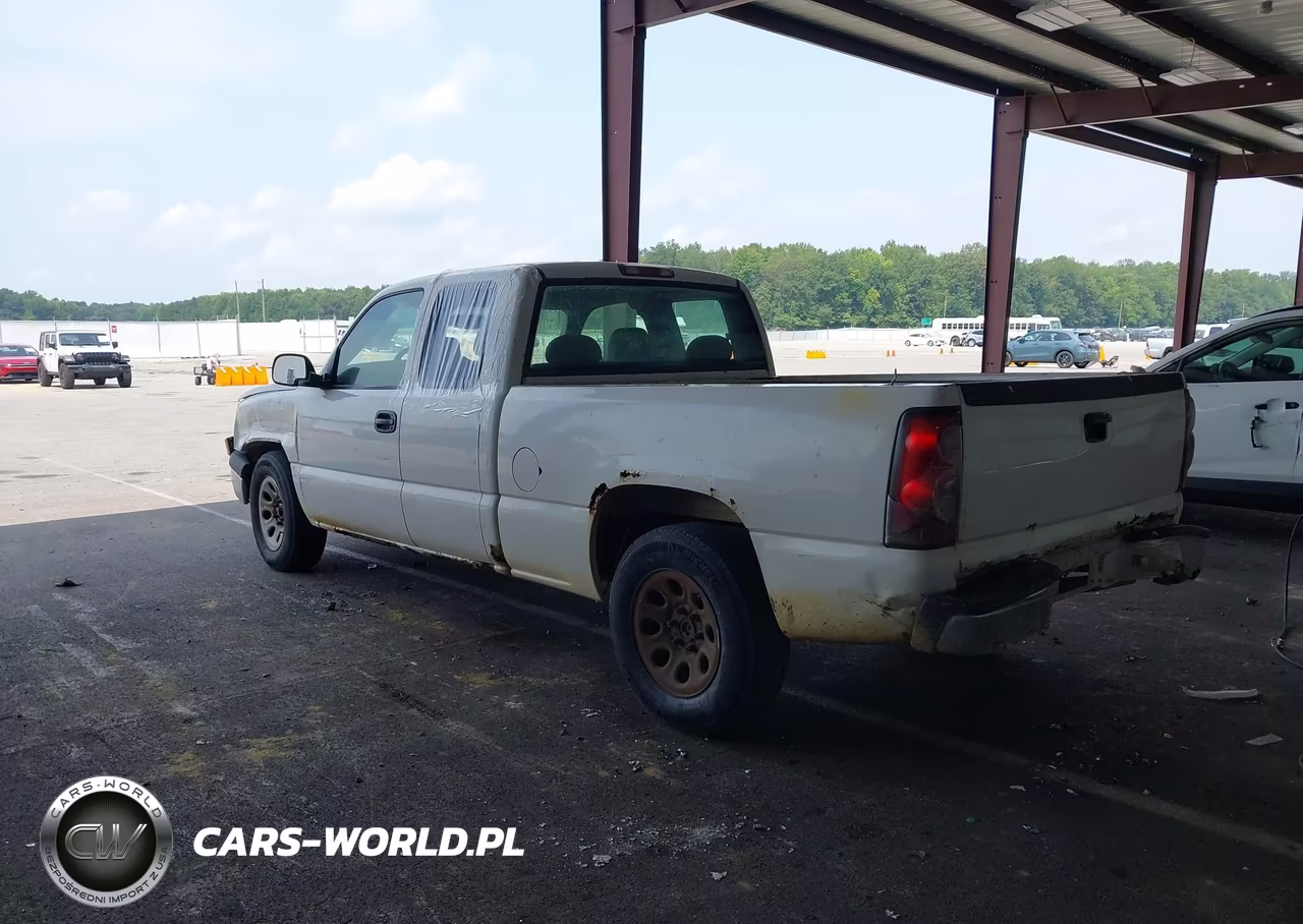 2005 Chevrolet Silverado 1500 Work Truck VIN:1GCEC19X85Z343032 - 3