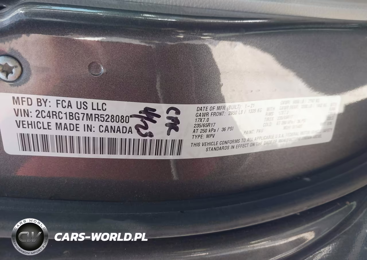 2021 Chrysler Pacifica Touring L VIN:2C4RC1BG7MR528080 - 9