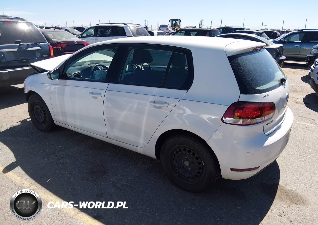 2014 Volkswagen Golf 2.5L (A6) (No Longer Orderable) VIN:WVWDB7AJ0EW001665 - 3