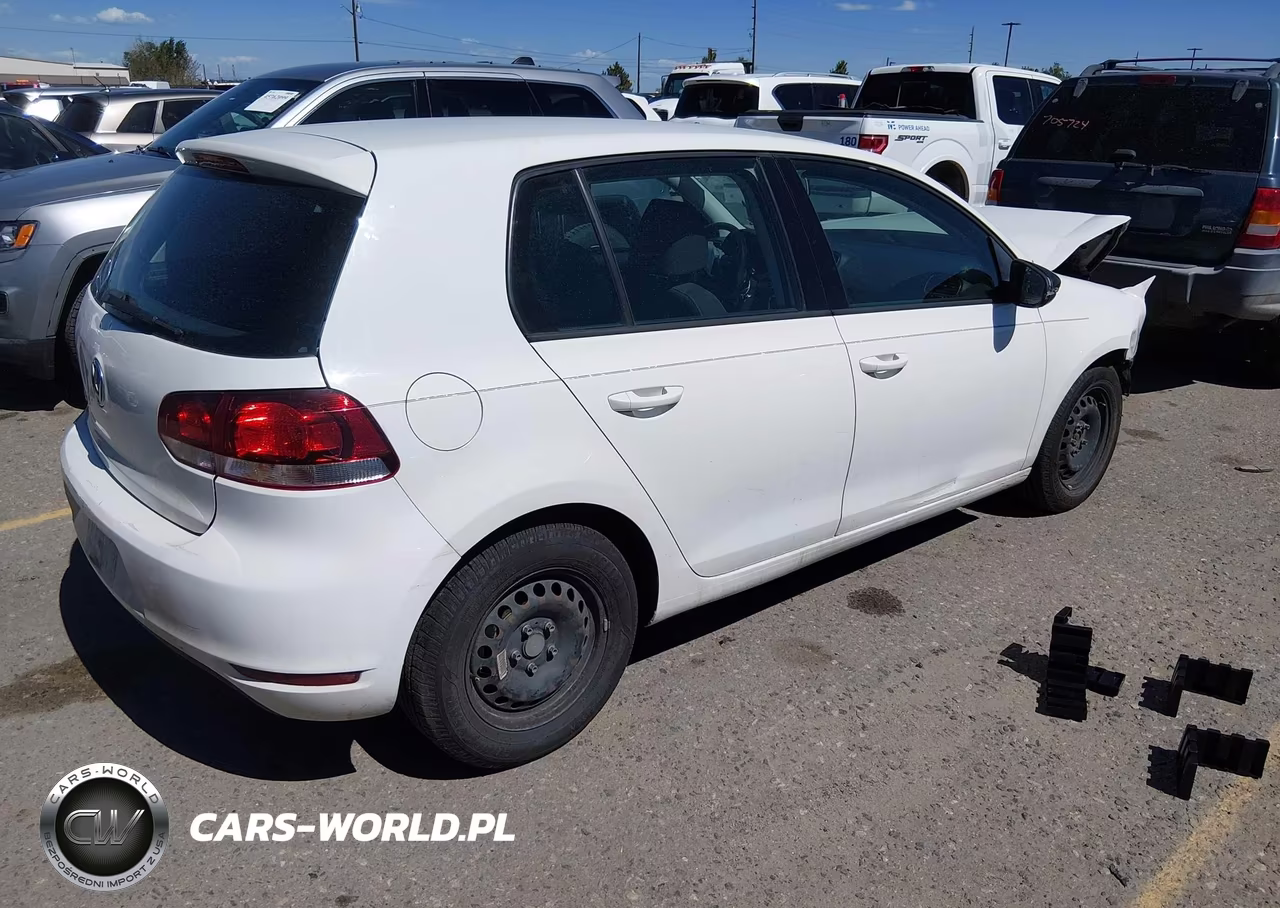 2014 Volkswagen Golf 2.5L (A6) (No Longer Orderable) VIN:WVWDB7AJ0EW001665 - 4