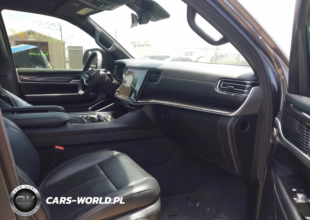2024 Jeep Wagoneer Series I 4X2 VIN:1C4SJUAP5RS122167 - 5