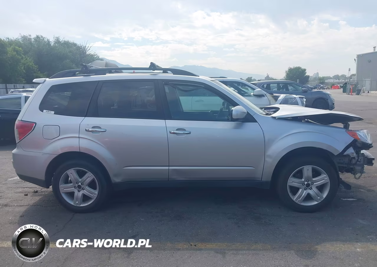 2010 Subaru Forester 2.5X Premium VIN:JF2SH6CC6AH762070 - 13