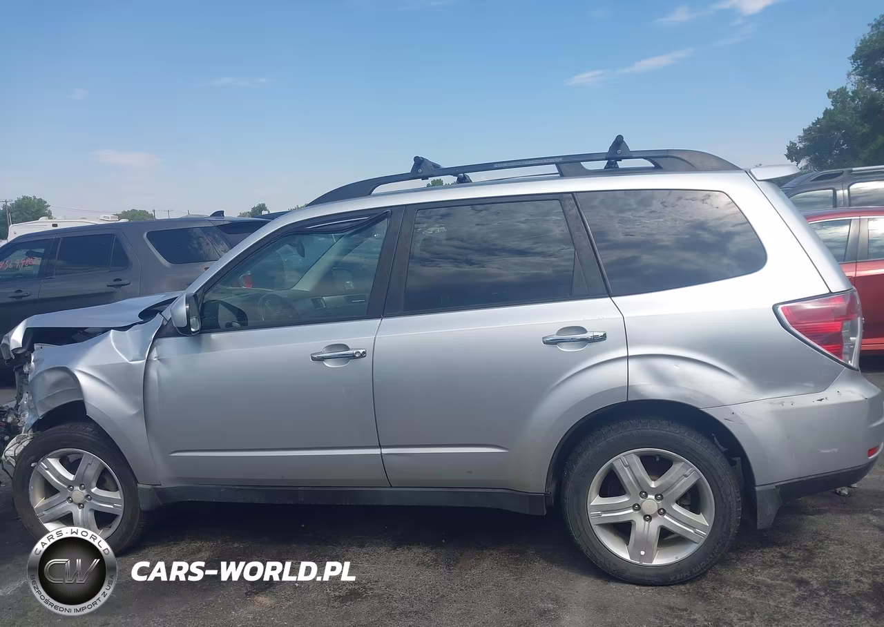 2010 Subaru Forester 2.5X Premium VIN:JF2SH6CC6AH762070 - 14