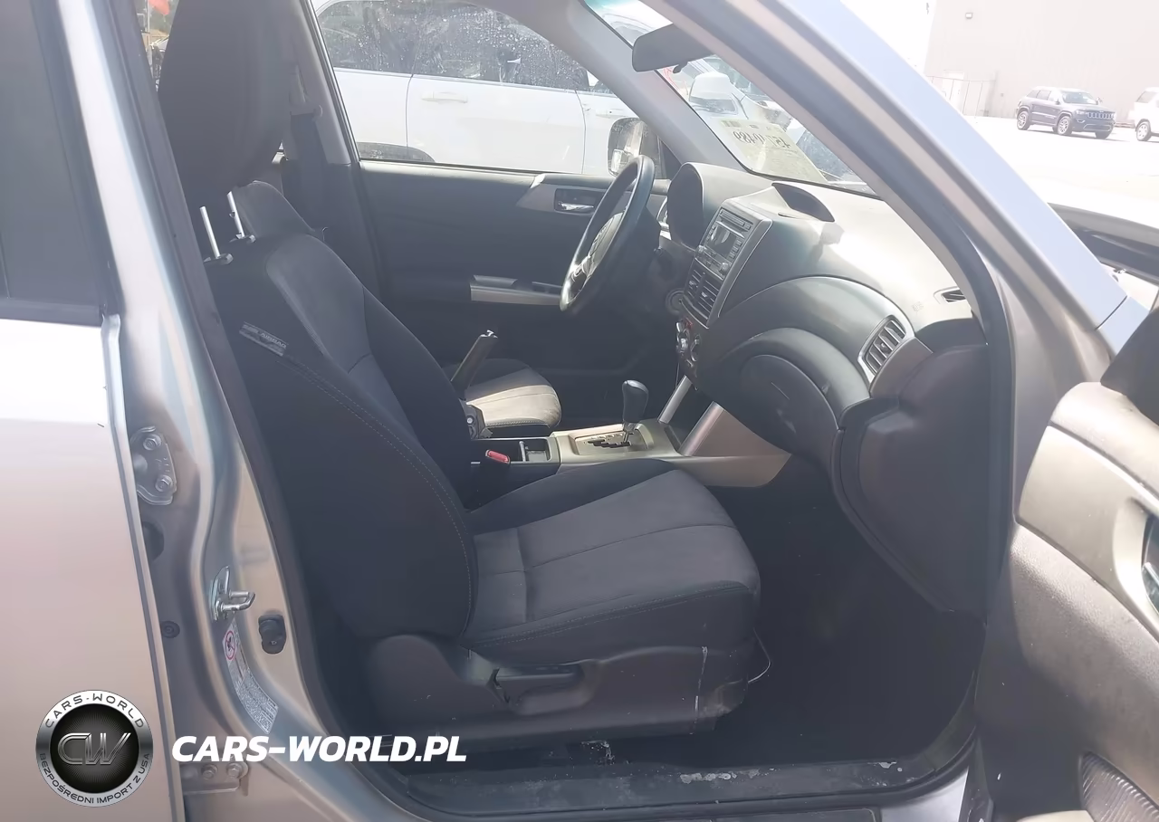 2010 Subaru Forester 2.5X Premium VIN:JF2SH6CC6AH762070 - 5