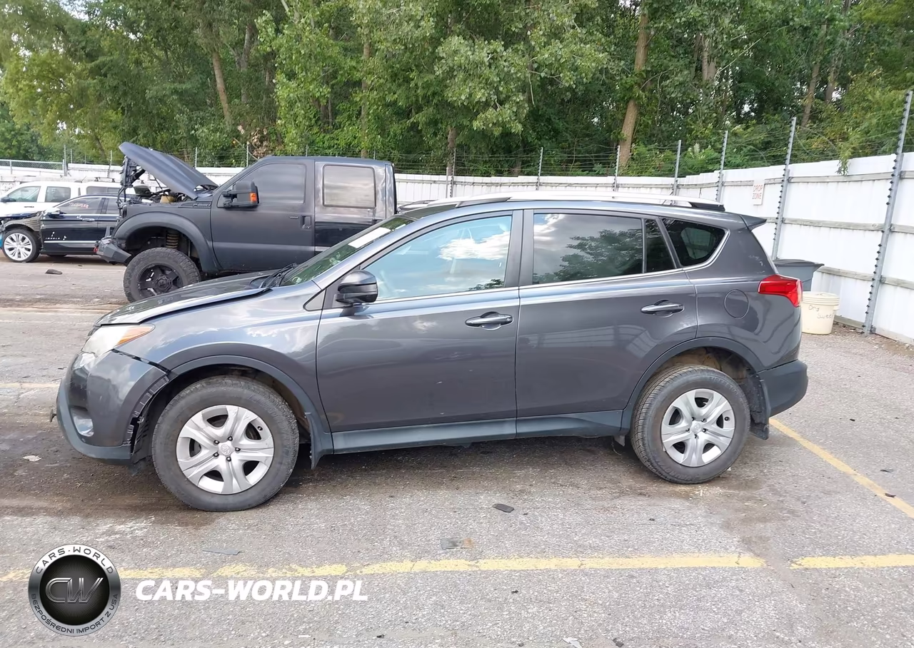 2015 Toyota Rav4 Le VIN:2T3BFREV7FW244488 - 14