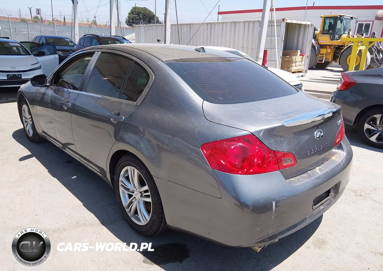 2015 Infiniti Q40 VIN:JN1CV6AP6FM502982 - 3