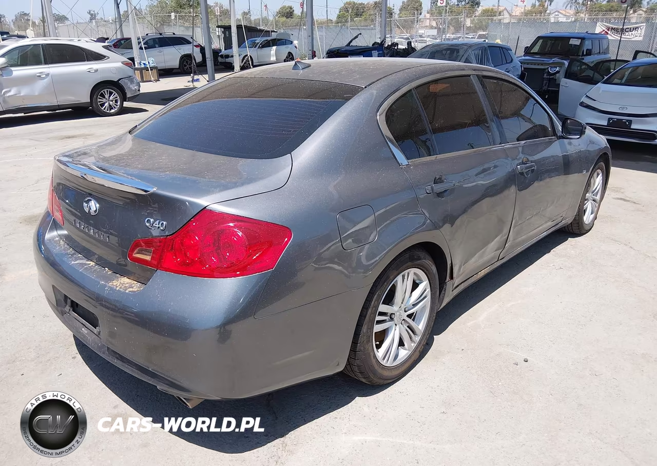 2015 Infiniti Q40 VIN:JN1CV6AP6FM502982 - 4