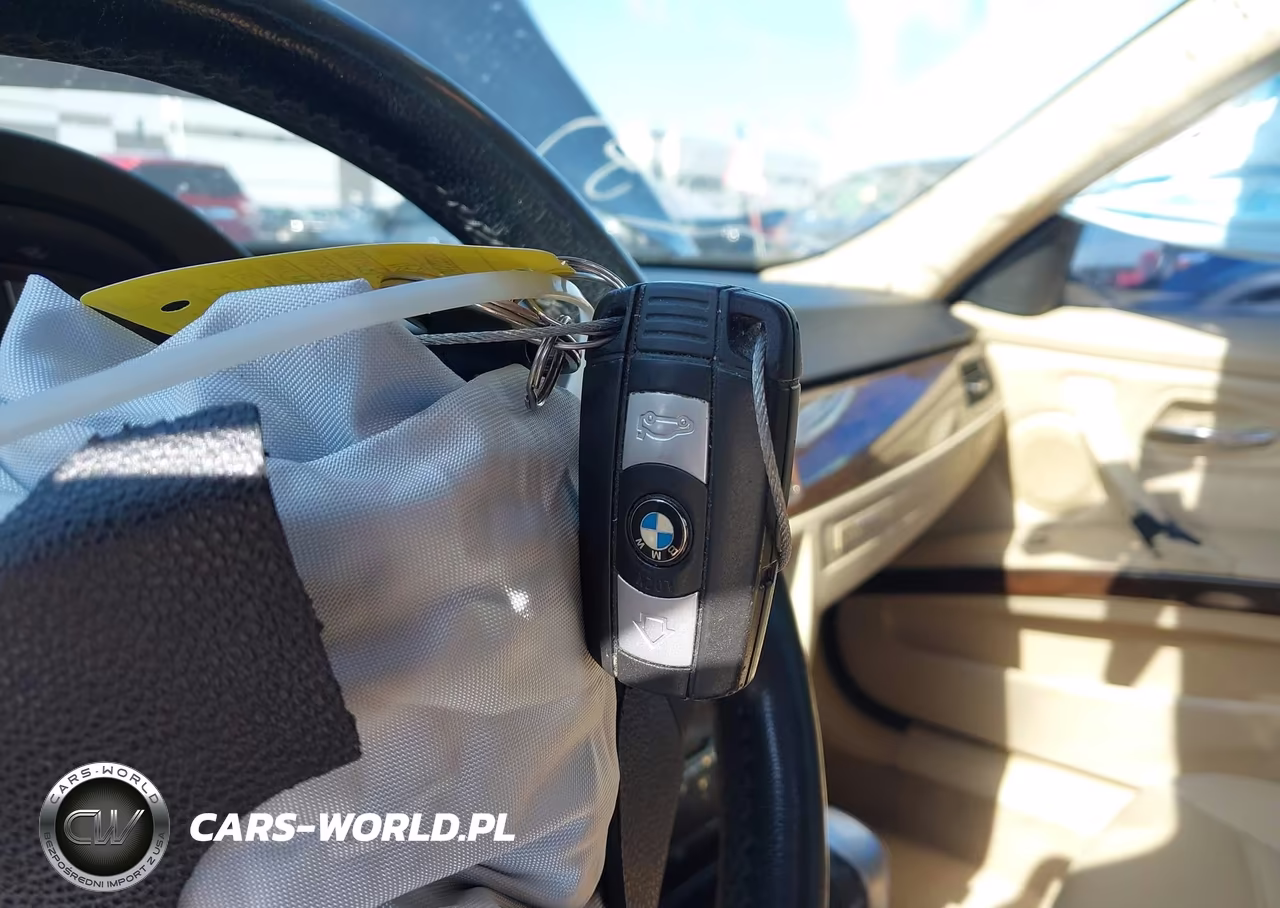 2011 BMW 328I xDrive VIN:WBAPK5C57BF124325 - 11