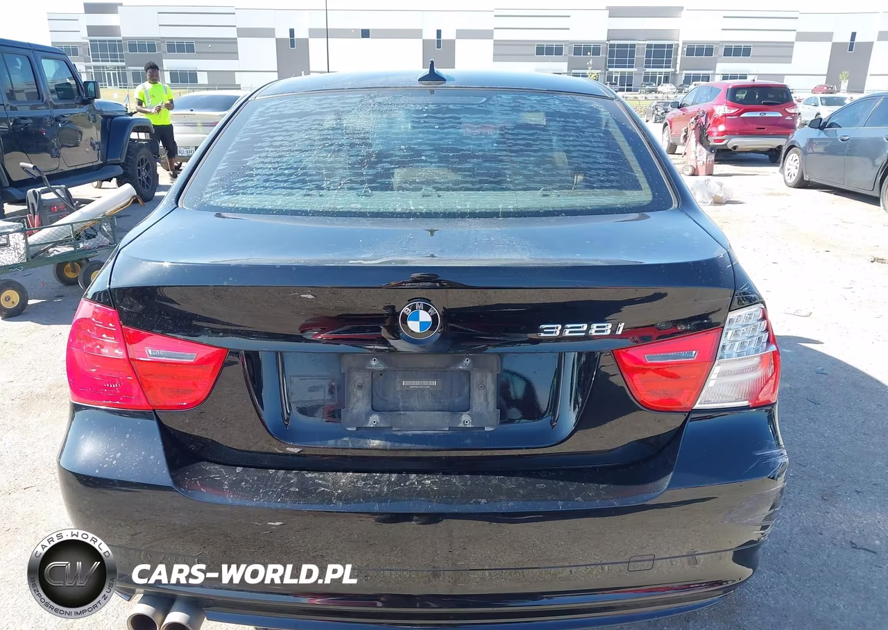 2011 BMW 328I xDrive VIN:WBAPK5C57BF124325 - 16