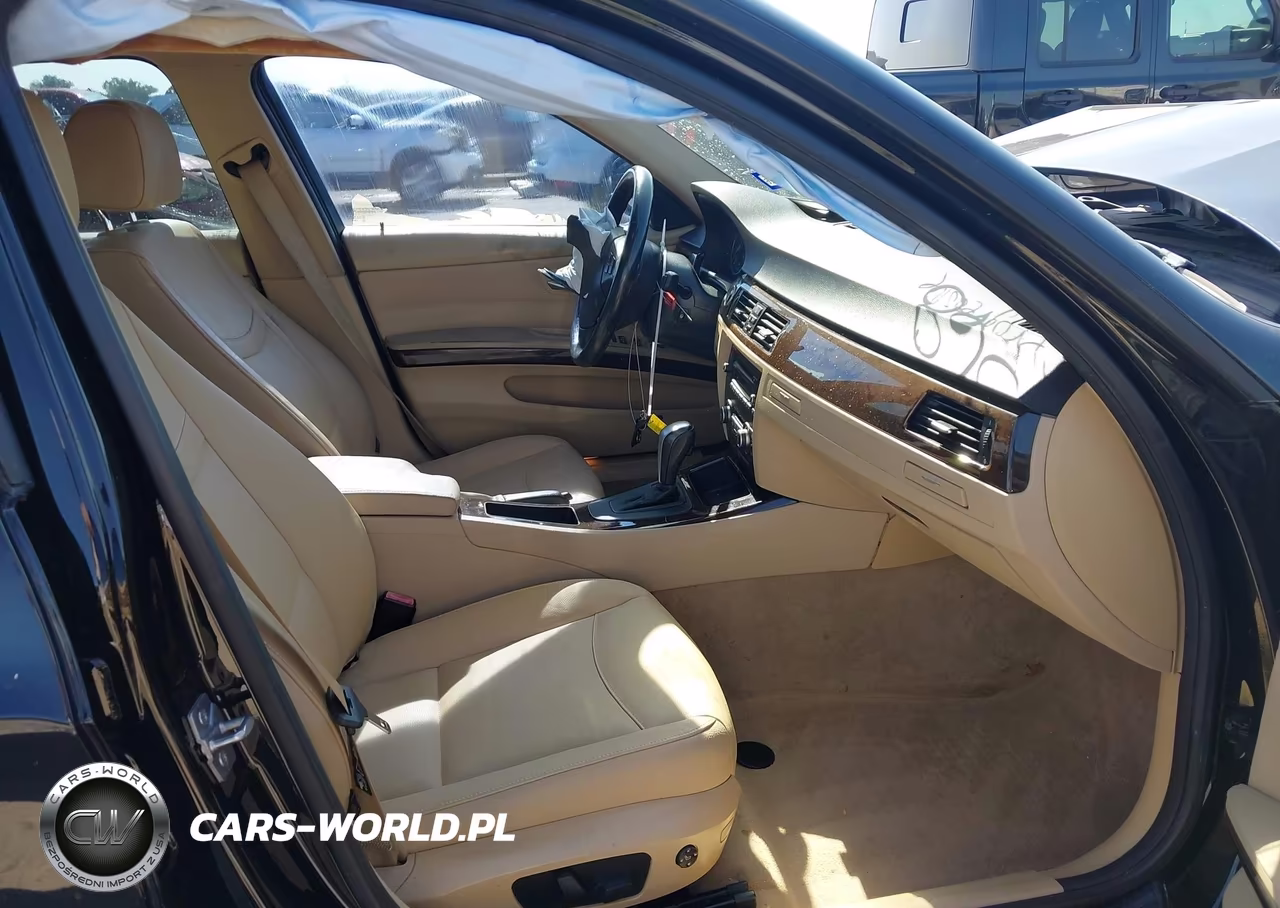 2011 BMW 328I xDrive VIN:WBAPK5C57BF124325 - 5