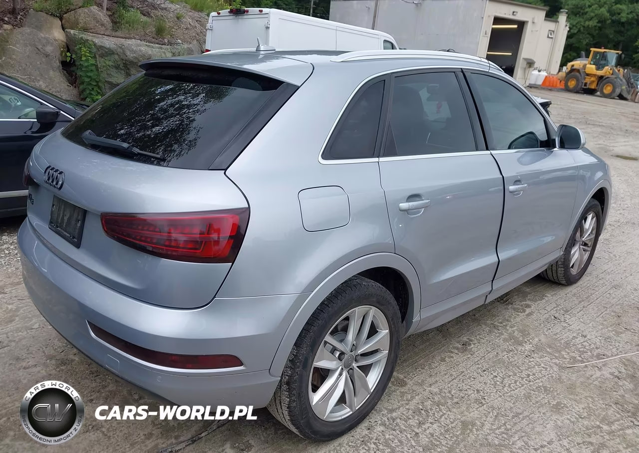 2016 Audi Q3 2.0T Premium Plus VIN:WA1EFCFSXGR013000 - 4