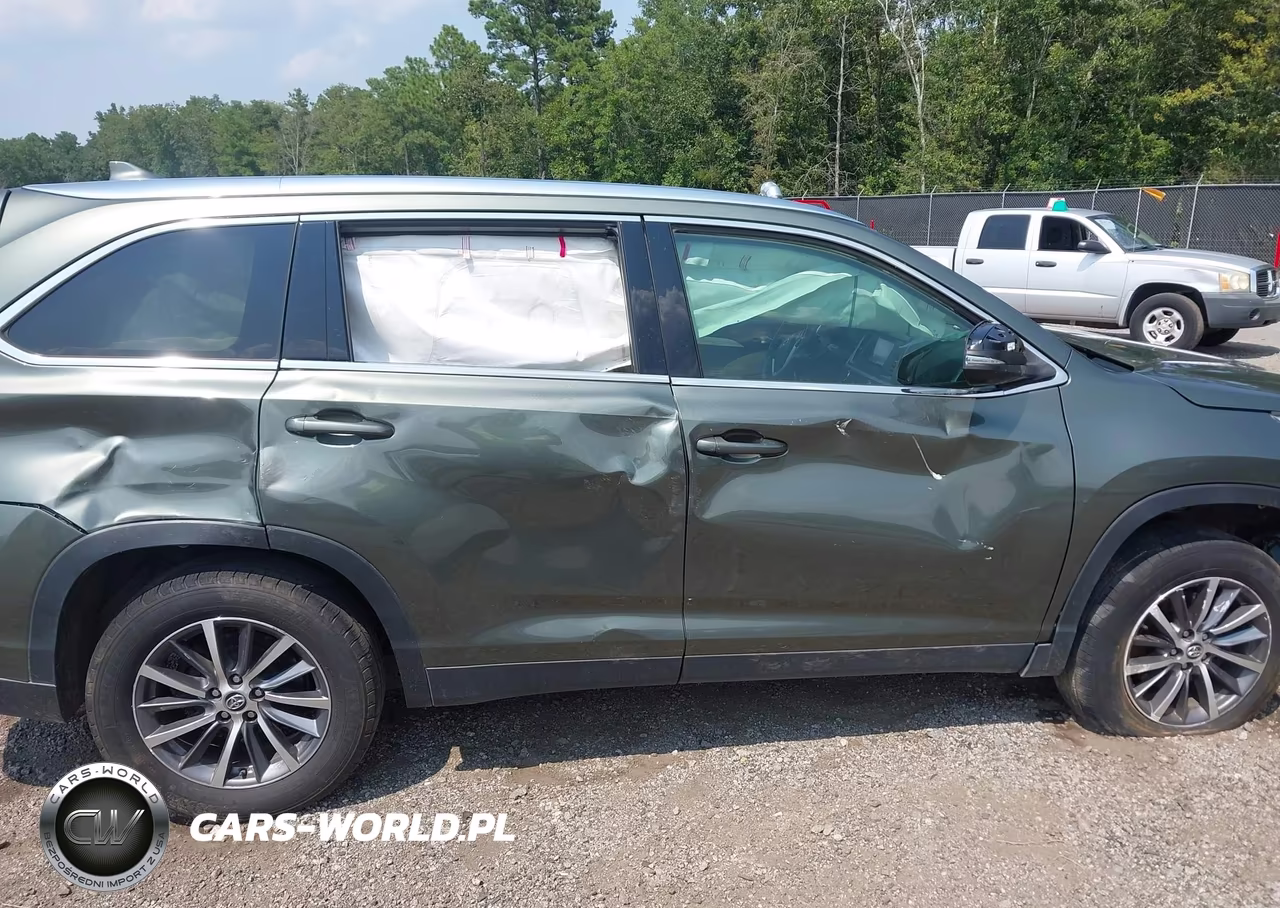 2019 Toyota Highlander Xle VIN:5TDKZRFH3KS361884 - 6