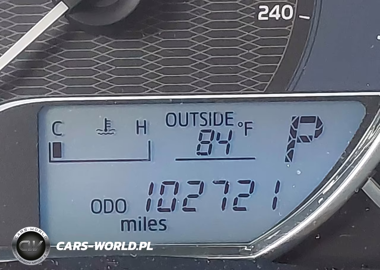 2016 Toyota Corolla Le VIN:5YFBURHE5GP447831 - 15