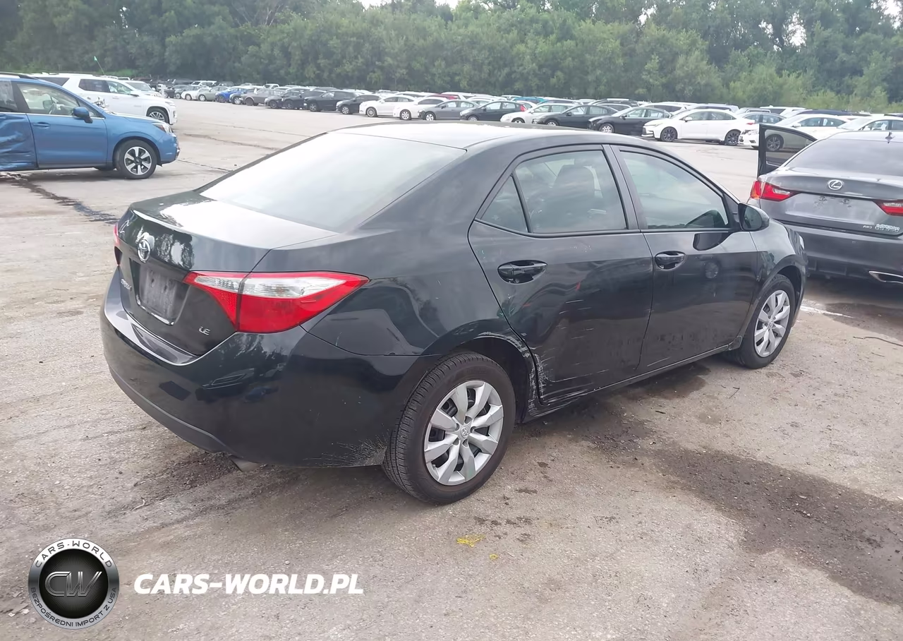 2016 Toyota Corolla Le VIN:5YFBURHE5GP447831 - 4