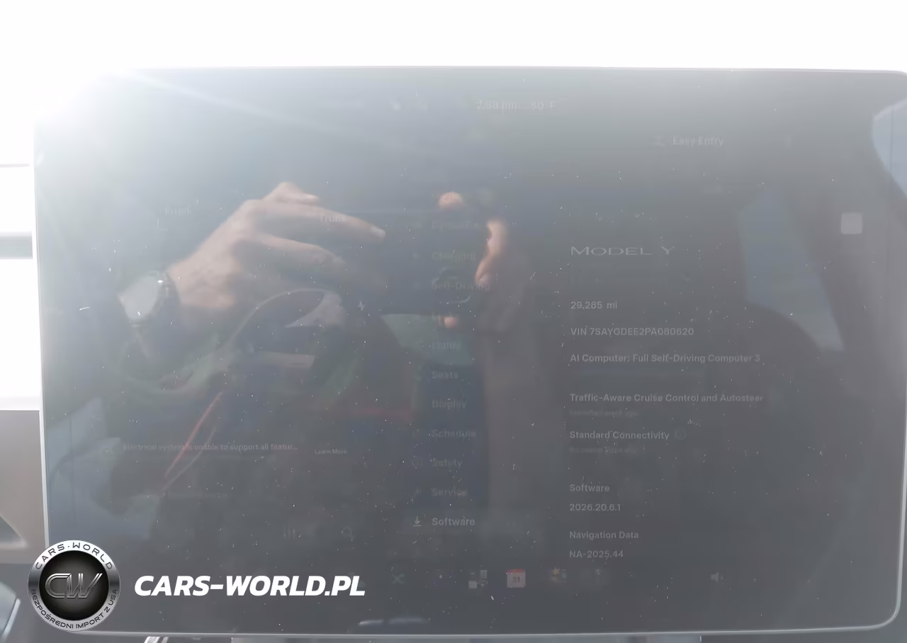 2023 Tesla Model Y Awd-Long Range Dual Motor All-Wheel Drive VIN:7SAYGDEE2PA080620 - 17