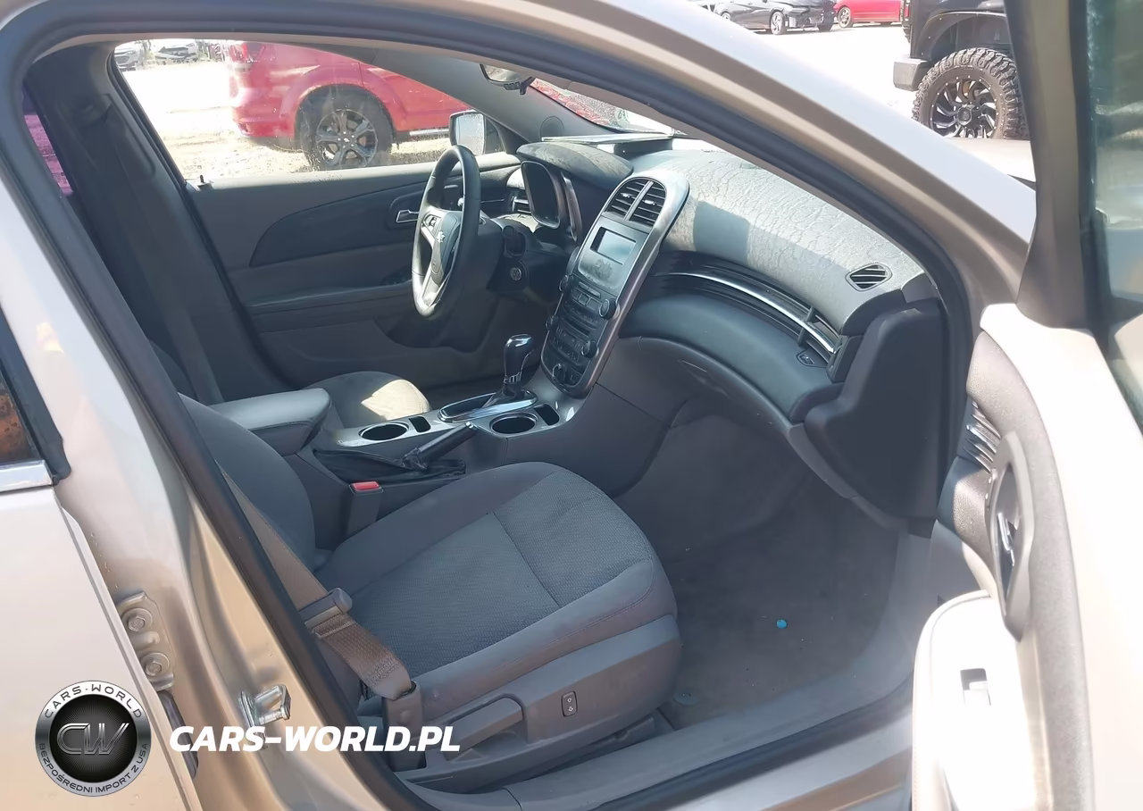 2015 Chevrolet Malibu 1Fl VIN:1G11A5SL3FF107953 - 5